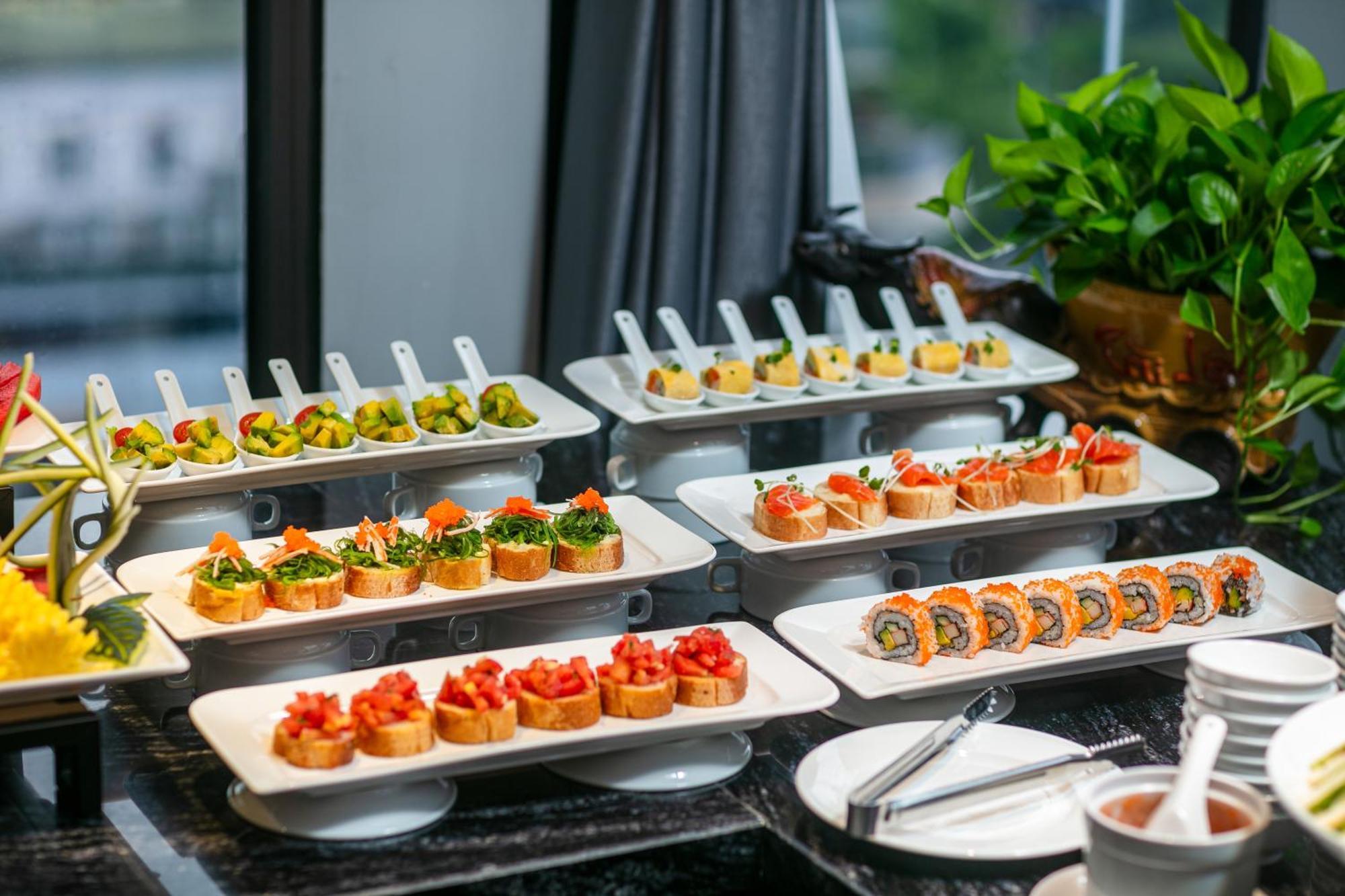 May De Ville Lakeside Hotel Hanoi Exterior photo A selection of canapés