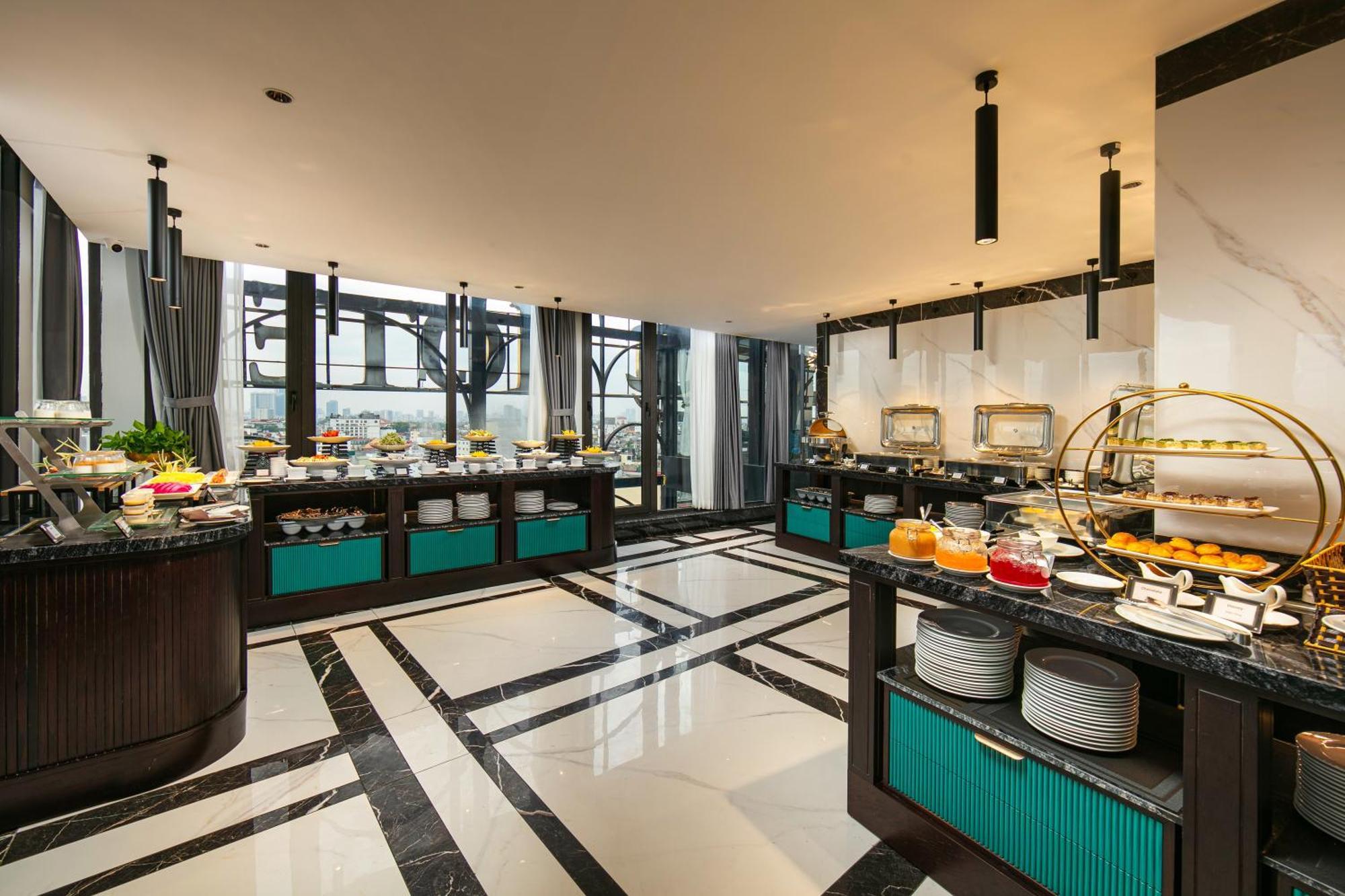 May De Ville Lakeside Hotel Hanoi Exterior photo The buffet at the hotel